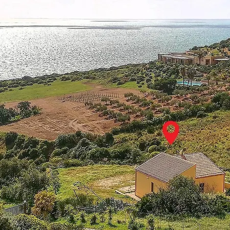 Holiday home Stunning In With House Sea View *