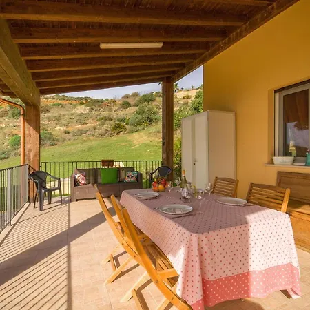 Casa vacanze Stunning In With House Sea View